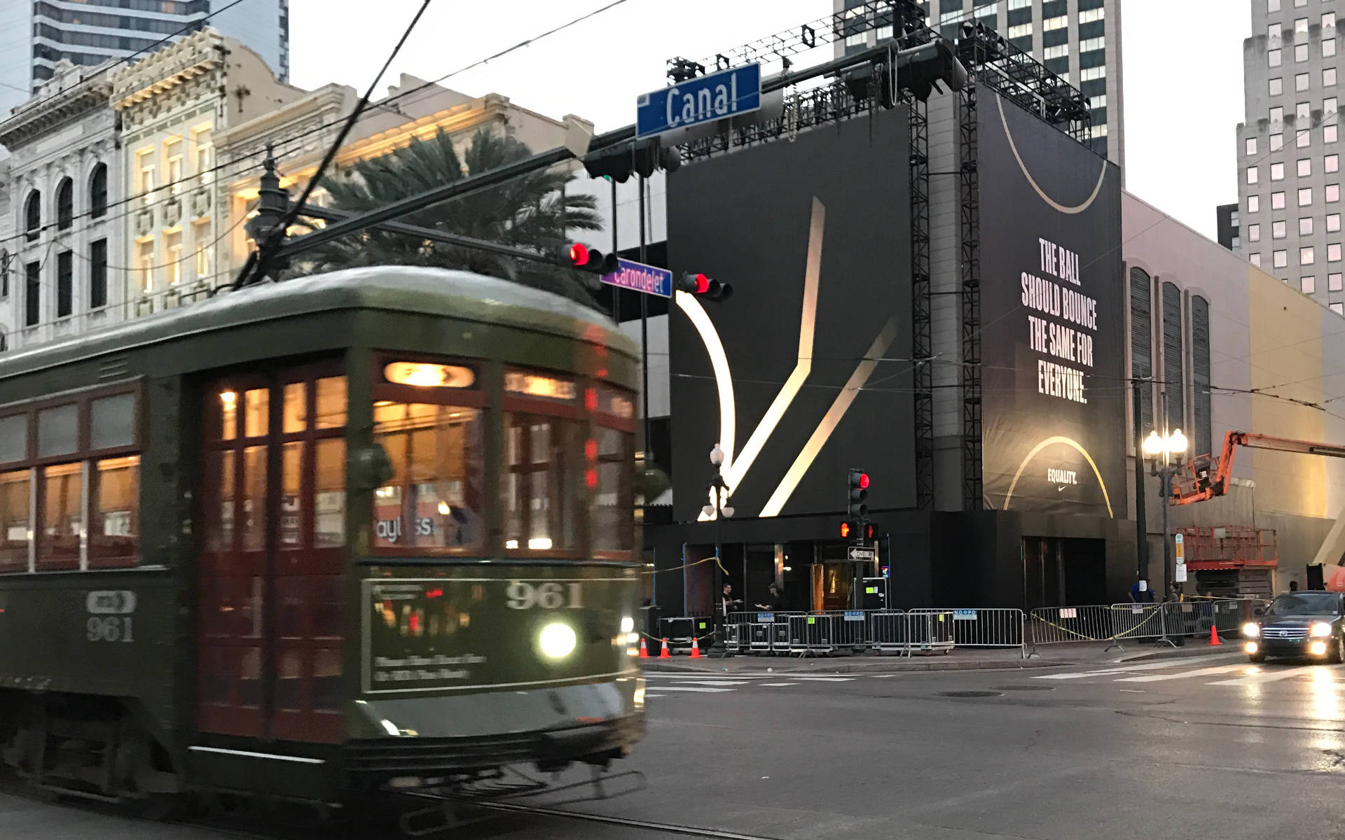 ALL Star - NOLA - Outdoor LED Video Wall